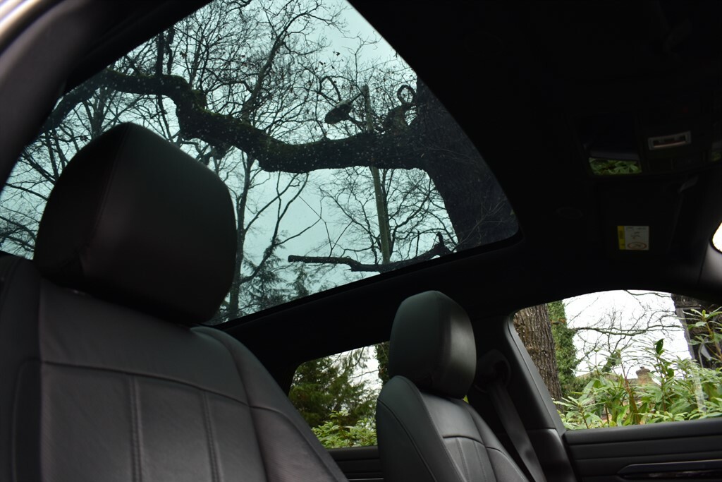 Land Rover Range Rover Evoque 1.5 L R-dynamic Spanoramic Roof And Adaptive Crui EA72OLH Grey #3