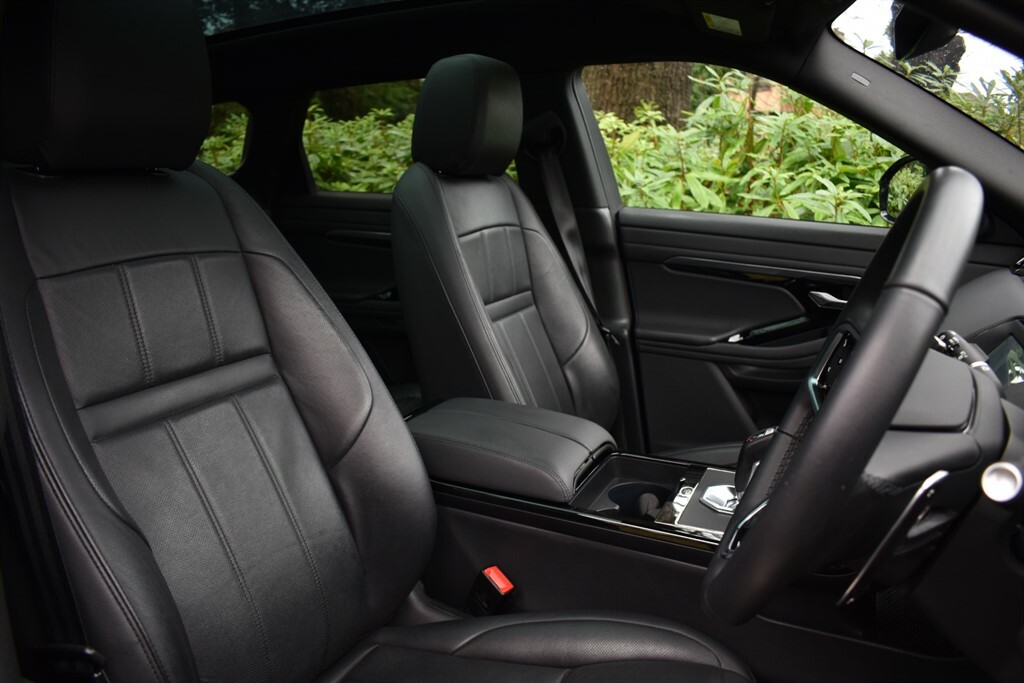 Land Rover Range Rover Evoque 1.5 L R-dynamic Spanoramic Roof And Adaptive Crui EA72OLH Grey #2