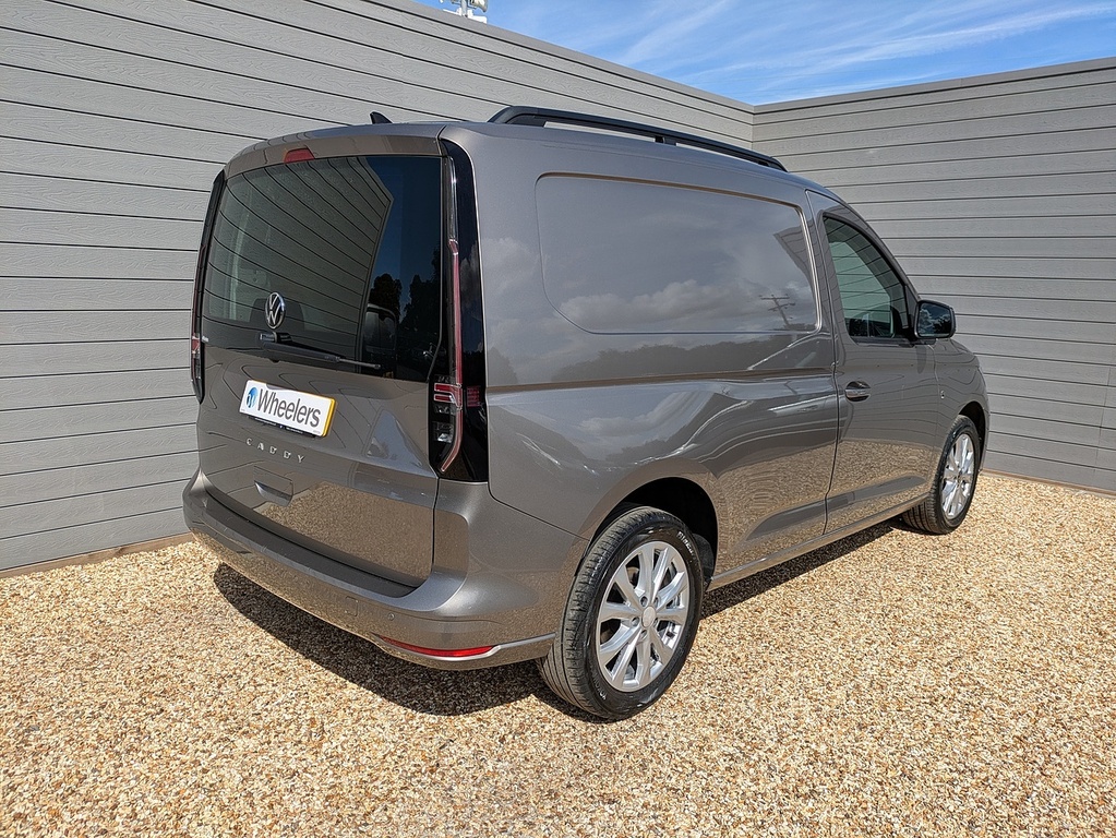 Volkswagen Caddy Tsi C20 Commerce Pro Beige #3