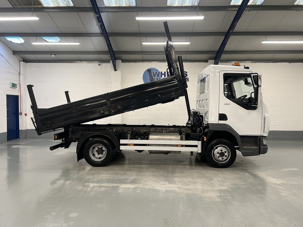 DAF All Models 12 Ton Dropside Hmf810 Crane 0.0 Crane Mounted White #34