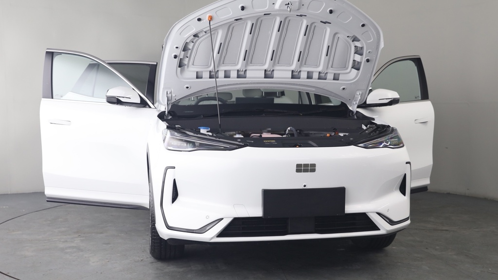 Geely EX5 60.22Kwh Max Suv 218 Ps  White #6