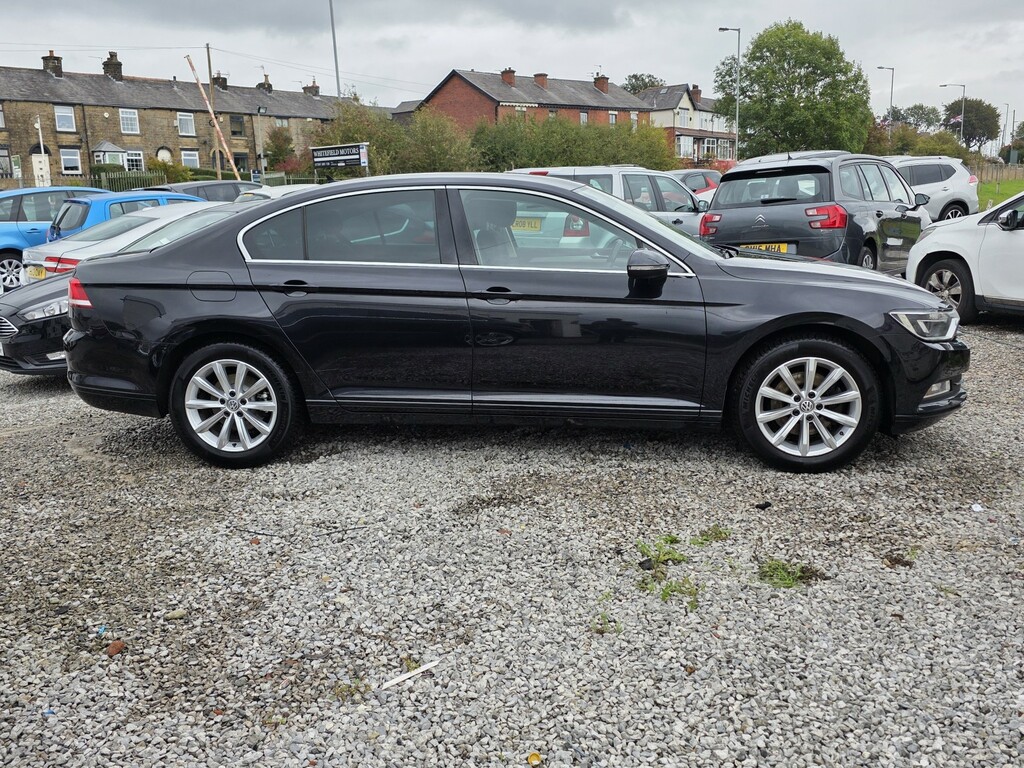 Volkswagen Passat Saloon 1.6 Tdi Bluemotion Tech Se Business 20161 Black #4