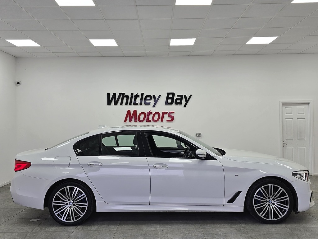 BMW 5 Series 530D M Sport GN67ZNE White #2