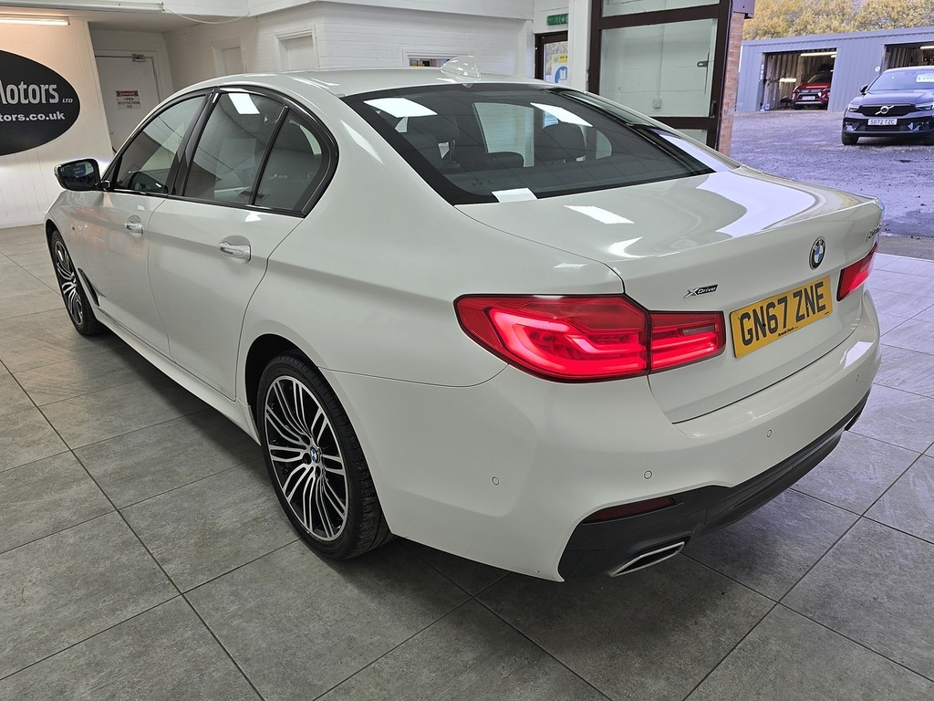 BMW 5 Series 530D M Sport GN67ZNE White #5