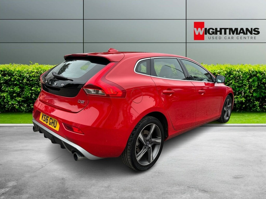 Volvo V40 Hatchback 2.0 R-design Pro D2 2016 KS16GHU Red #6