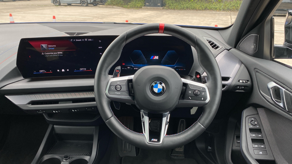 BMW M1 Xdrive Grey #5