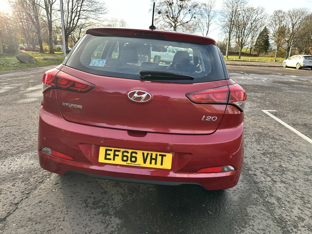 Hyundai I20 1.2 Se EF66VHT Red #5
