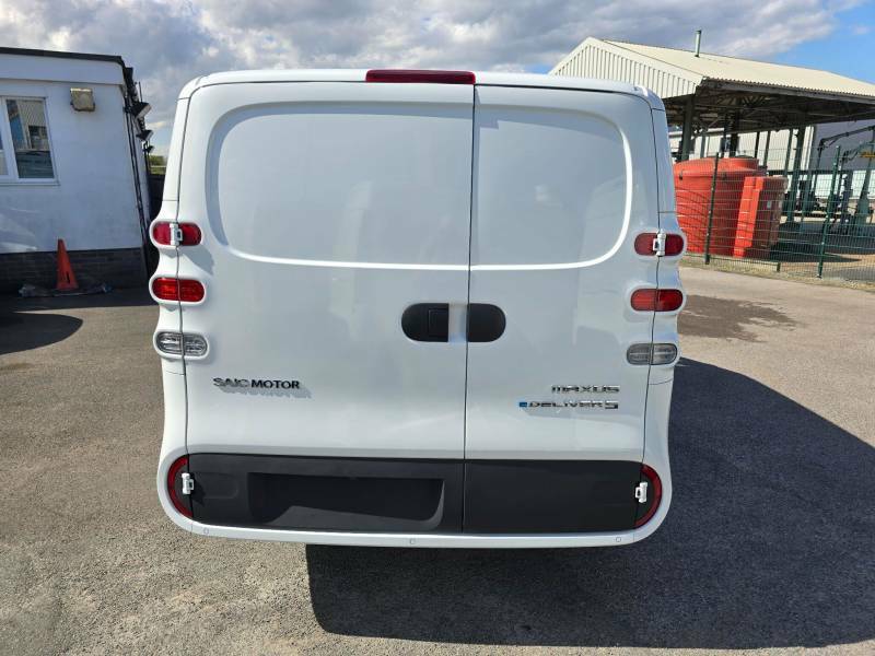 Maxus eDeliver 5 64Kwh L1 Panel Van - 2025 75 White #6