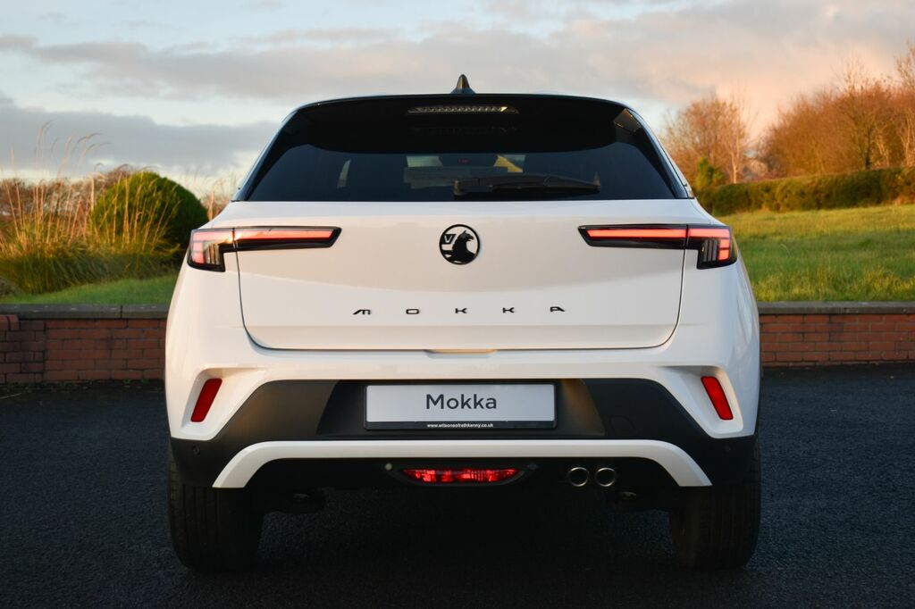 Vauxhall Mokka Suv WRZ8825 White #4
