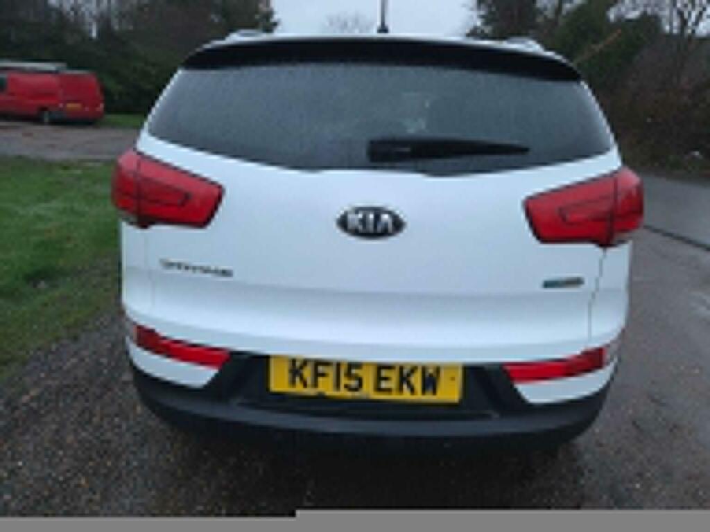Kia Sportage 1.7 Crdi Ecodynamics 2 2Wd Euro 5 S S KF15EKW White #3