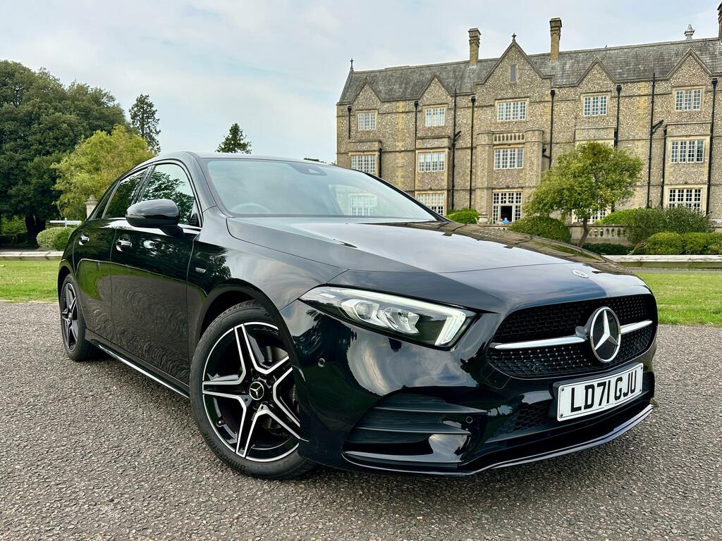 Mercedes-Benz A Class 1.3 A200 Amg Line Edition Executive Hatchback LD71GJU #2
