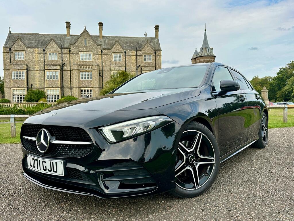 Mercedes-Benz A Class 1.3 A200 Amg Line Edition Executive Hatchback LD71GJU