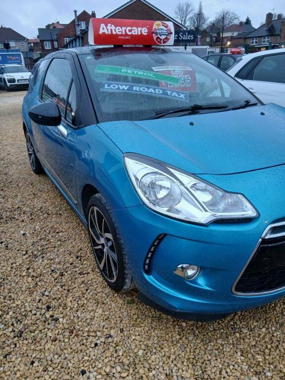 Citroen DS3 1.2 Puretech Dstyle Plus - 2015 64 EJ64ZWM Blue #3