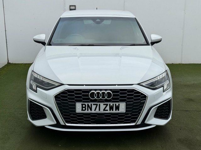 Audi A3 Tfsie 40 S Line BN71ZWW White #5