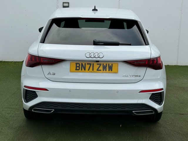 Audi A3 Tfsie 40 S Line BN71ZWW White #6