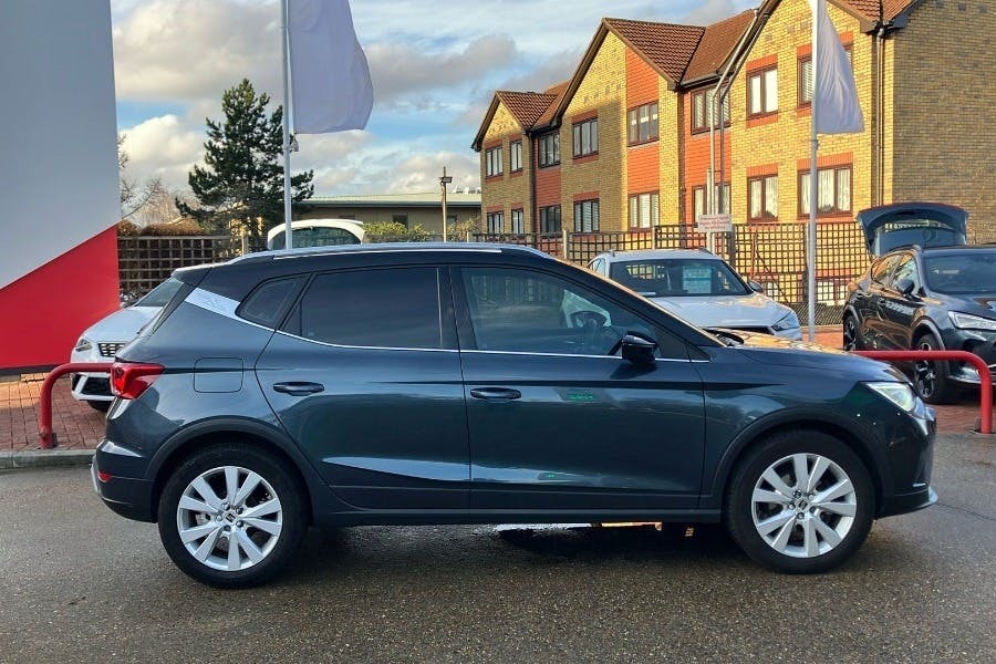 Seat Arona 1.0 Tsi Xperience Suv Dsg LJ74ADH Grey #5