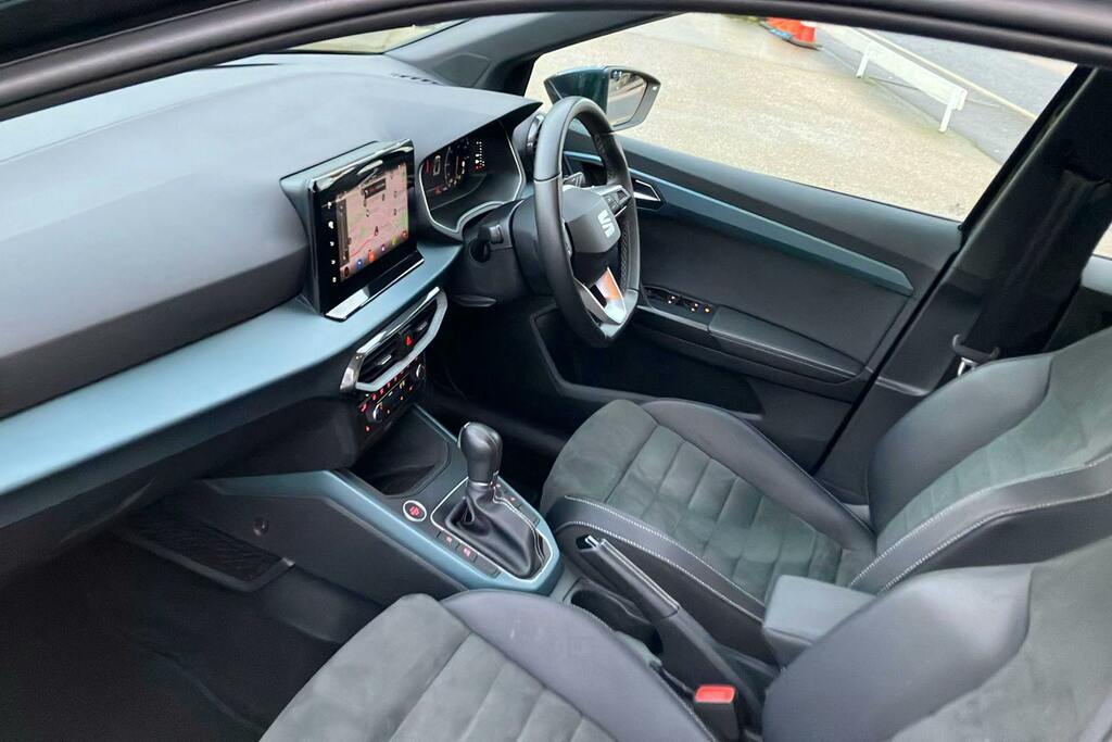 Seat Arona 1.0 Tsi Xperience Lux Suv Dsg LV74EOC Black #3