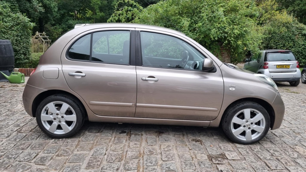 Nissan Micra Manual SK60MTF Silver #2