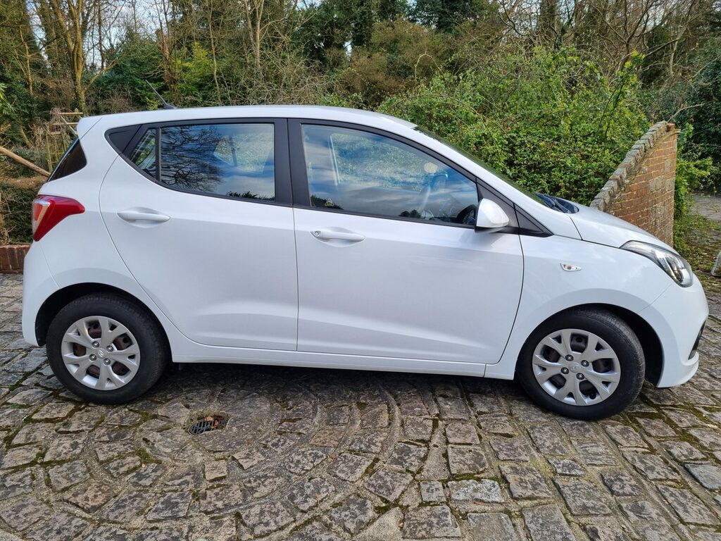 Hyundai I10 I10 Se EY16UGL White #4