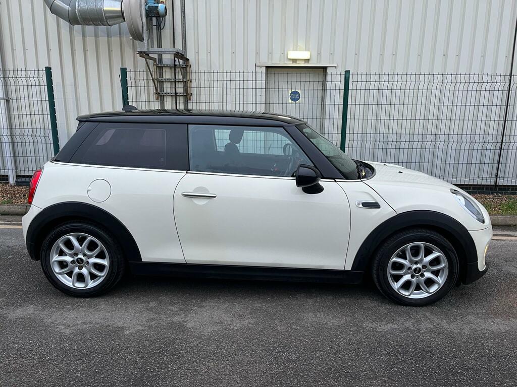 Mini Hatch 1.5 Cooper D Euro 6 Ss GU17LCY White #6