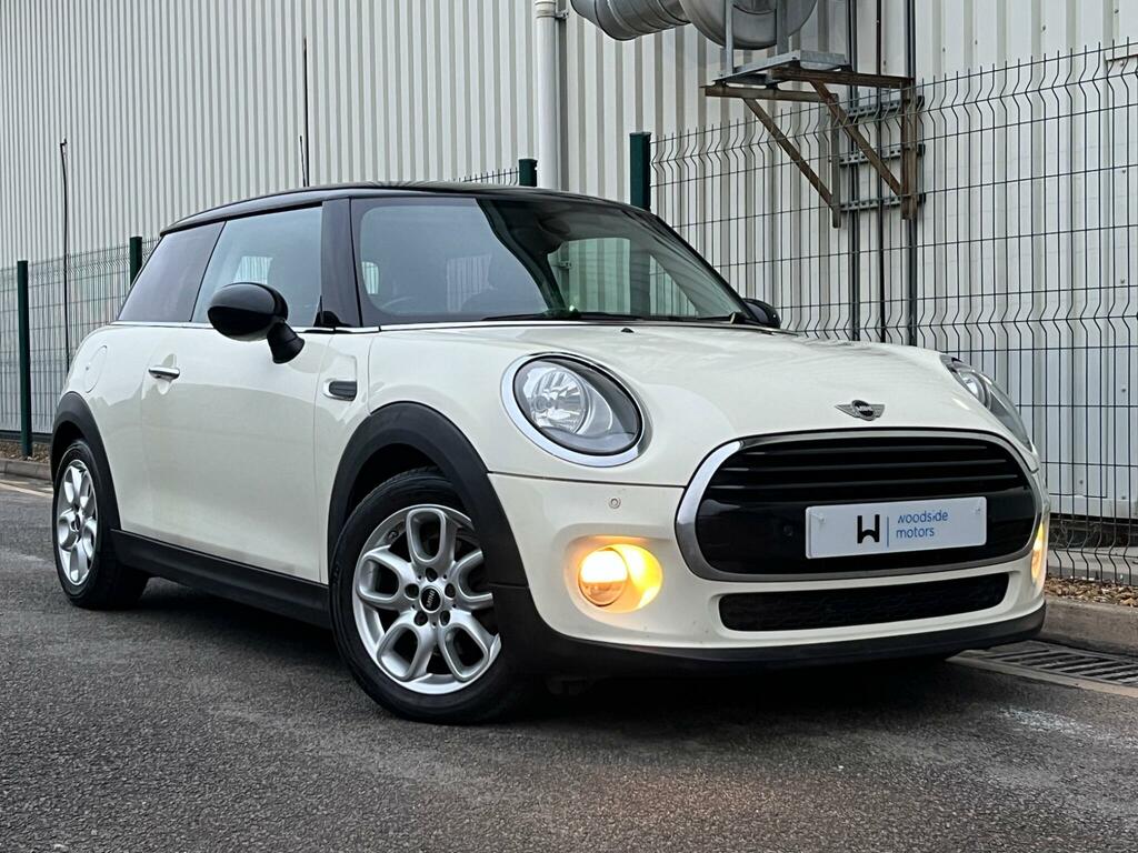 Mini Hatch 1.5 Cooper D Euro 6 Ss White