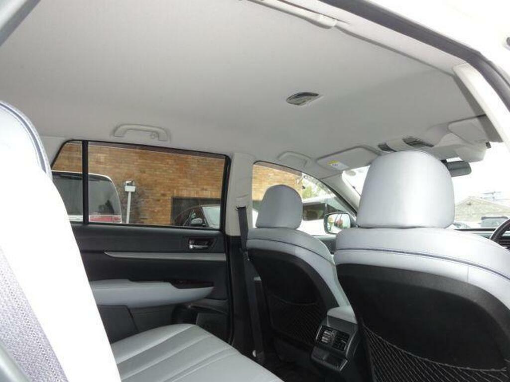 Subaru Legacy 2.0 Gt B Spec Dit 4Wd Sti Styling White #6