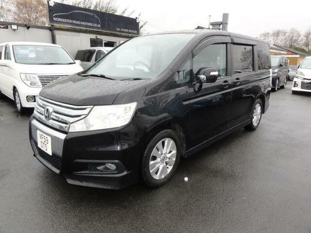 Honda StepWagon Mpv 2.0 Spada 8 Seats 200959 White #1