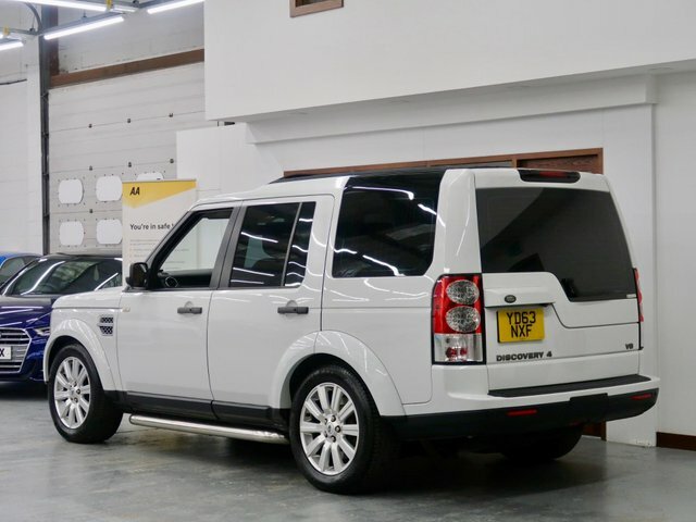 Land Rover Discovery 4 V8 Mpv YD63NXF White #2