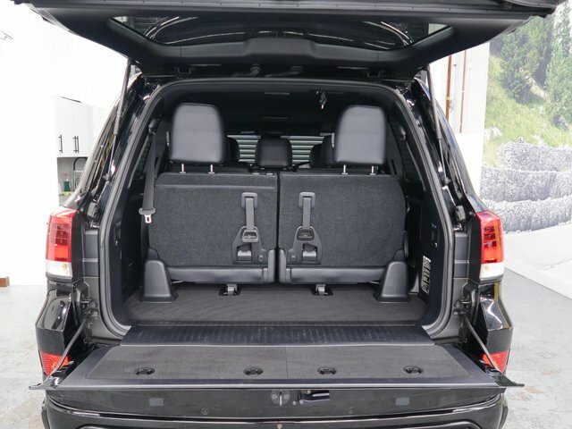 Toyota Land Cruiser V8 V8 4.6 Zx V8 Black #40