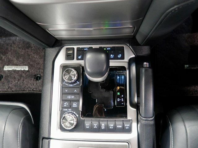 Toyota Land Cruiser V8 V8 4.6 Zx V8 Black #14