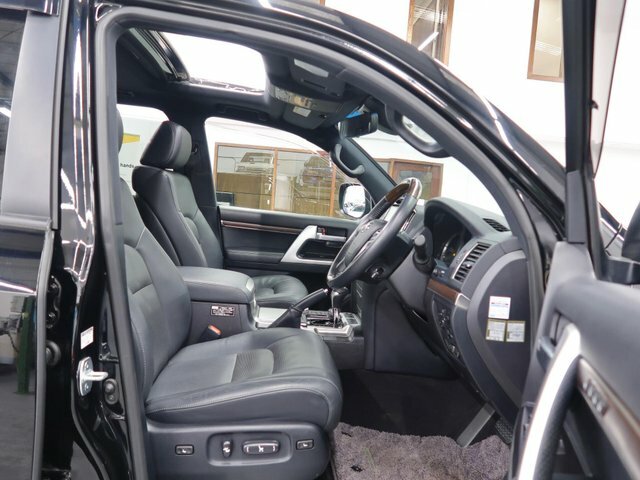 Toyota Land Cruiser V8 V8 4.6 Zx V8 Black #21
