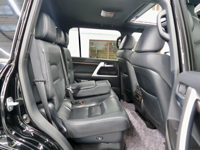 Toyota Land Cruiser V8 V8 4.6 Zx V8 Black #26