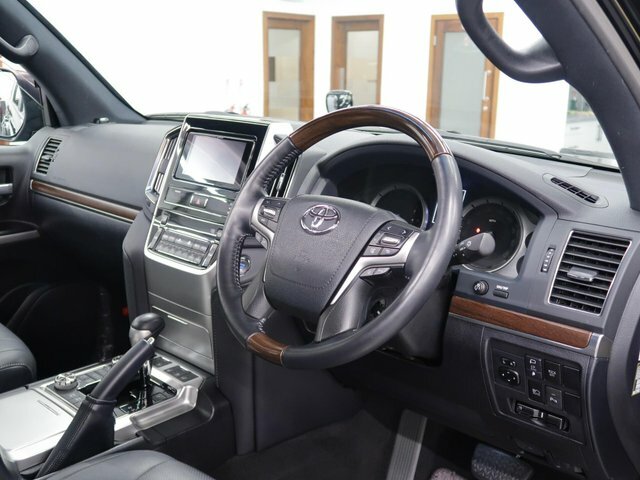 Toyota Land Cruiser V8 V8 4.6 Zx V8 Black #19