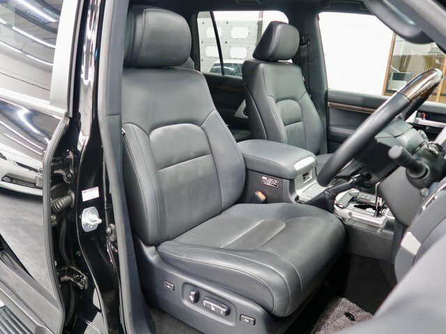Toyota Land Cruiser V8 V8 4.6 Zx V8 Black #20