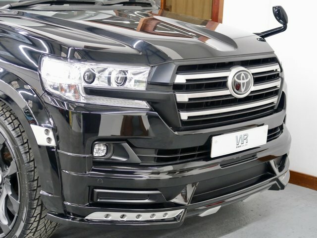 Toyota Land Cruiser V8 V8 4.6 Zx V8 Black #44
