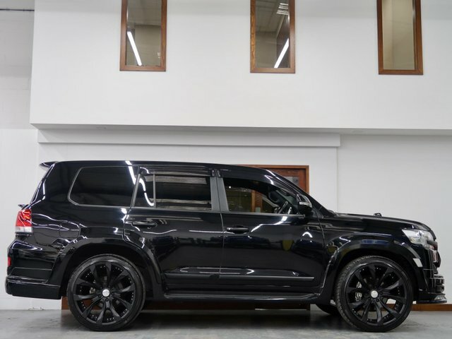 Toyota Land Cruiser V8 V8 4.6 Zx V8 Black #10
