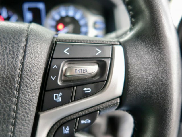 Toyota Land Cruiser V8 V8 4.6 Zx V8 Black #34