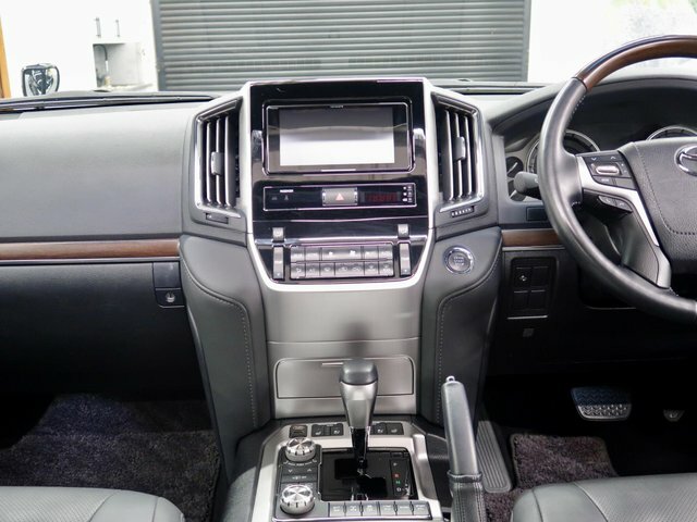 Toyota Land Cruiser V8 V8 4.6 Zx V8 Black #17