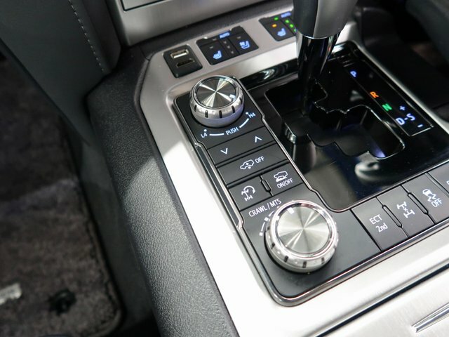 Toyota Land Cruiser V8 V8 4.6 Zx V8 Black #47