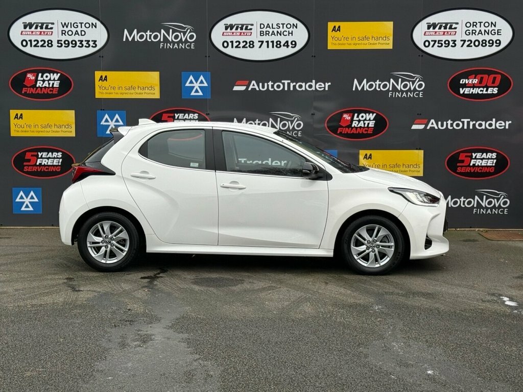 Mazda 2 1.5L Agile White #5