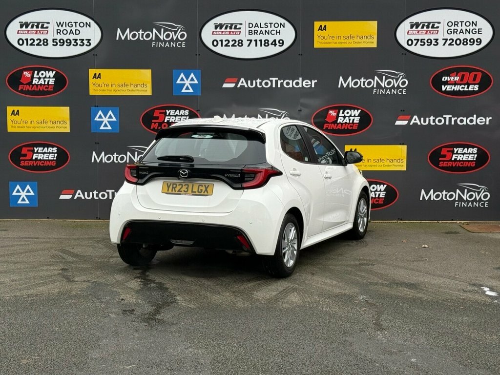 Mazda 2 1.5L Agile White #6