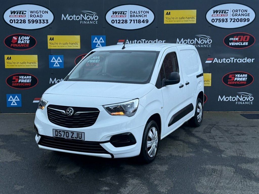 Vauxhall Combo 1.6L Sportive White