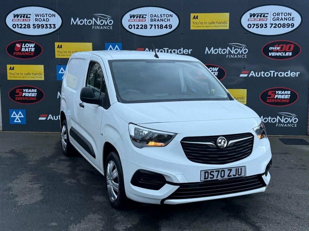 Vauxhall Combo 1.6L Sportive White #4