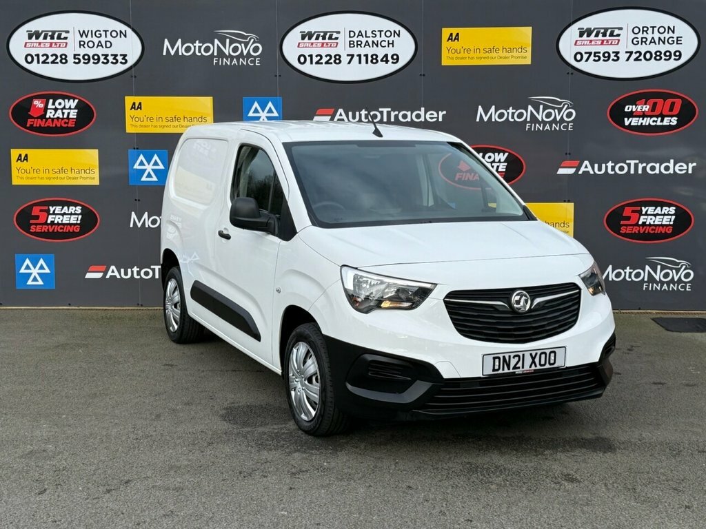 Vauxhall Combo 1.5L Dynamic DN21XOO White #4