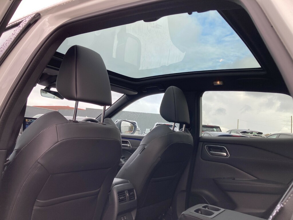 Nissan Qashqai 1.3 Dig-t Mh 158 Tekna Xtronic CY25ESU White #3