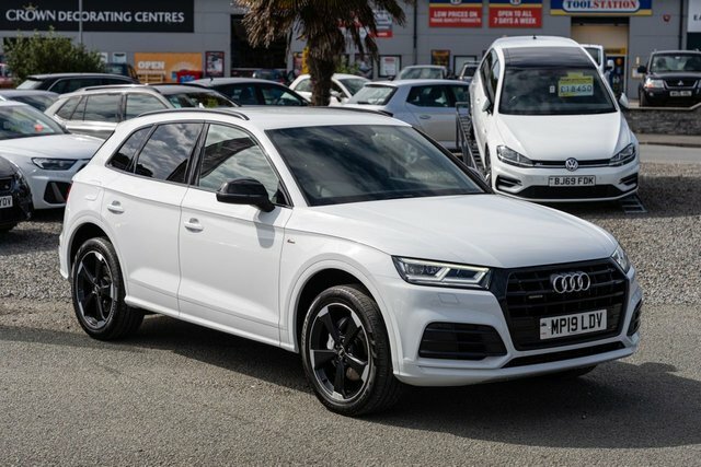 Audi Q5 2.0 Tdi 40 Black Edition Suv S Tronic Q MP19LDV White #4
