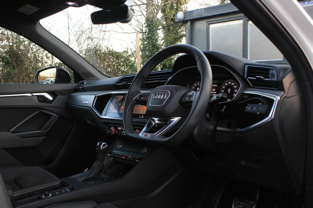 Audi Q3 1.5 Tfsi Cod 35 Vorsprung S Tronic Euro 6 Ss FL19ZWD White #5