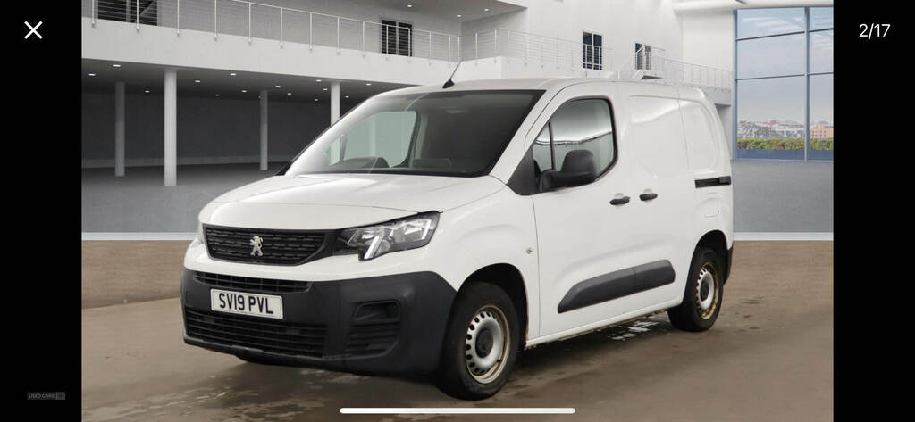Peugeot Partner 650 1.6 Bluehdi 75 S Van SV19PVL White #2