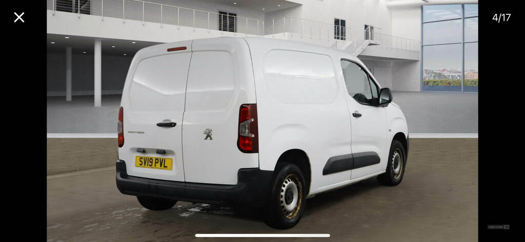 Peugeot Partner 650 1.6 Bluehdi 75 S Van SV19PVL White #4