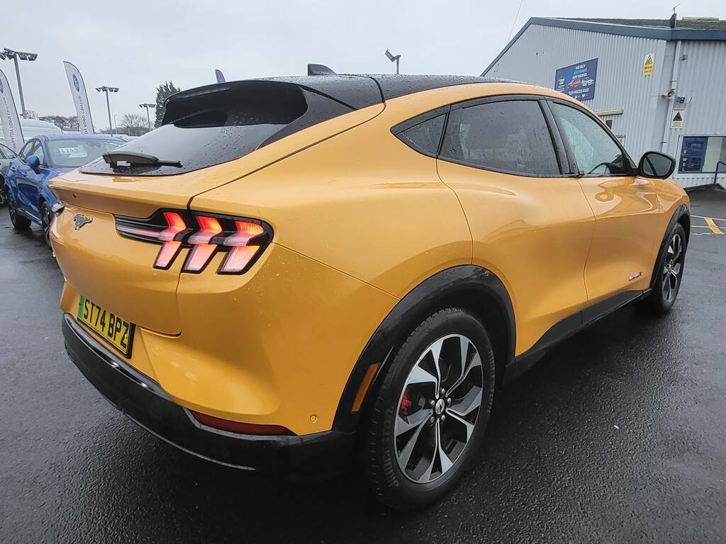 Ford Mustang Mach-E Mach-e Extended Range 91Kwh Premium Suv Electr ST74BPZ Orange #5